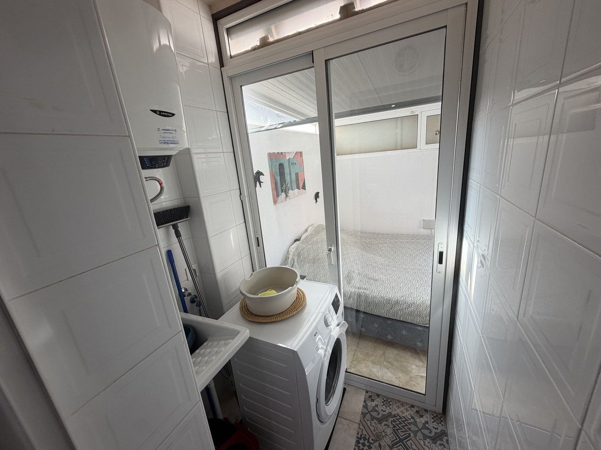 3 Bed Semi-Detached House in Alicante