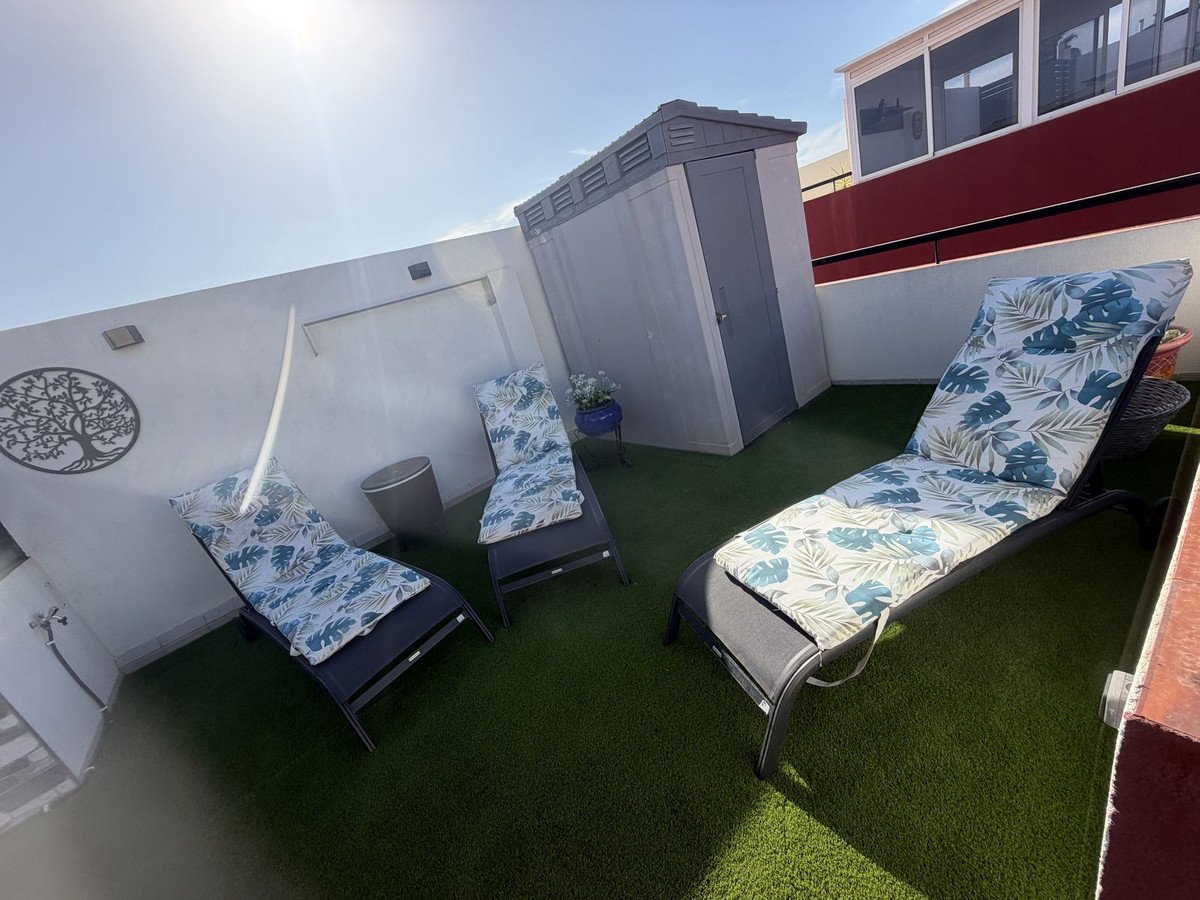 3 Bed Semi-Detached House in Alicante