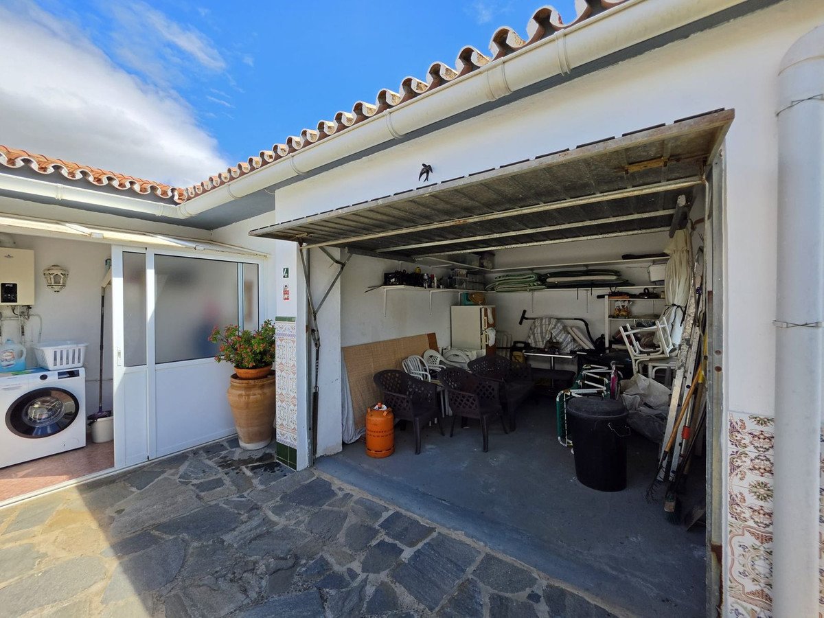 2 Bed Detached Villa in Estepona