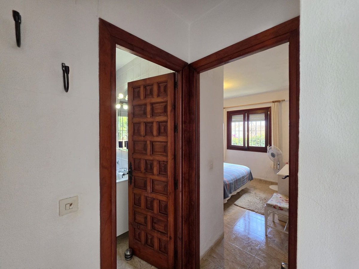 2 Bed Detached Villa in Estepona
