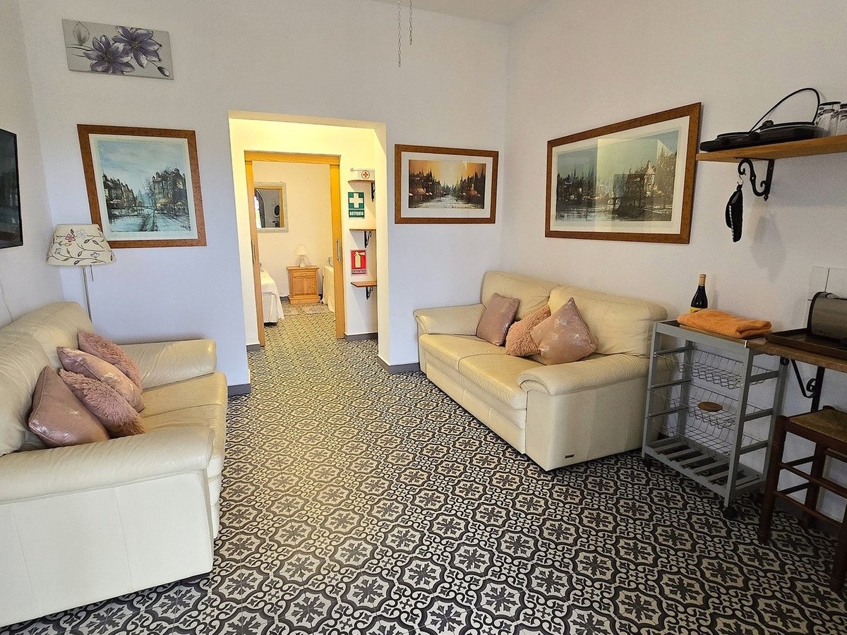 7 Bed Detached Villa in Vera