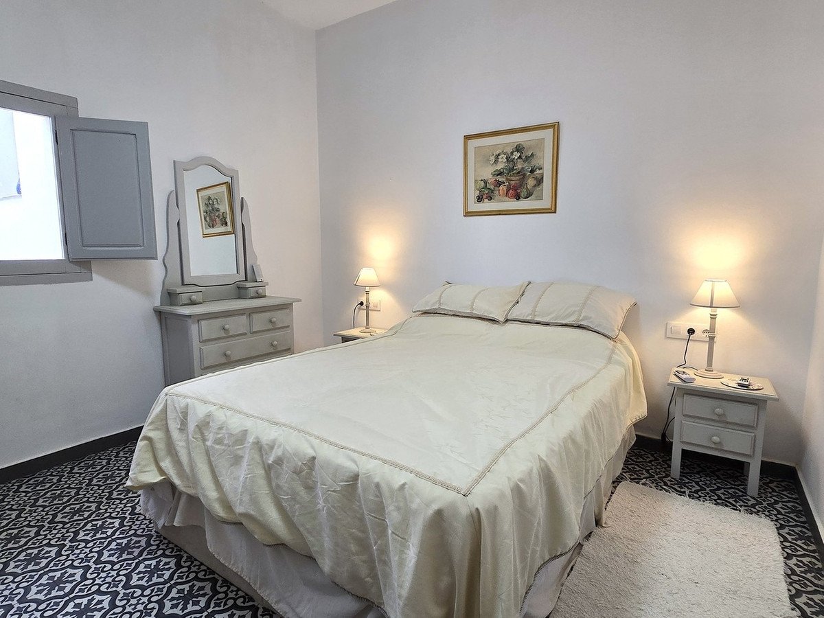 7 Bed Detached Villa in Vera