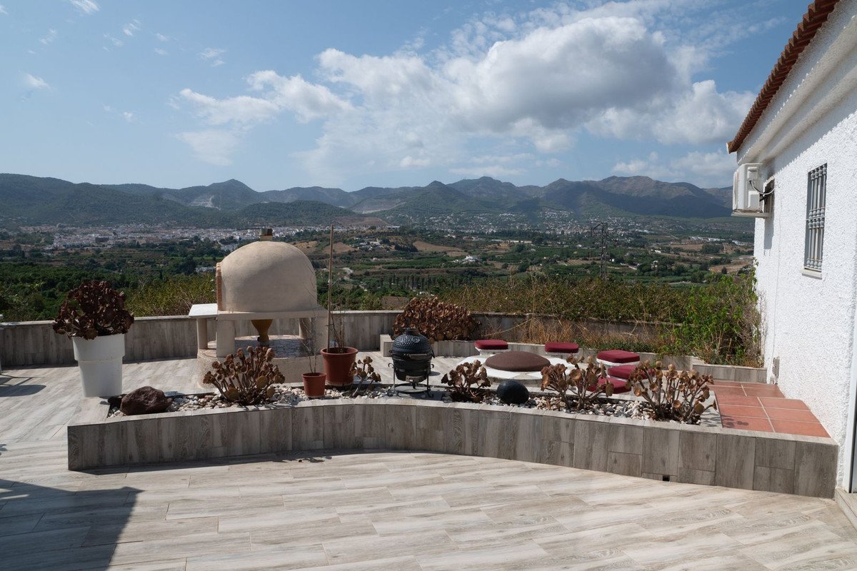 6 Bed Detached Villa in Alhaurín de la Torre
