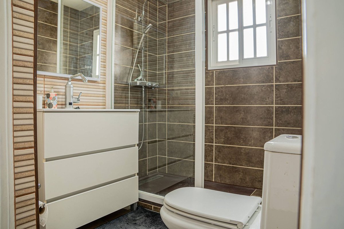 6 Bed Detached Villa in Alhaurín de la Torre