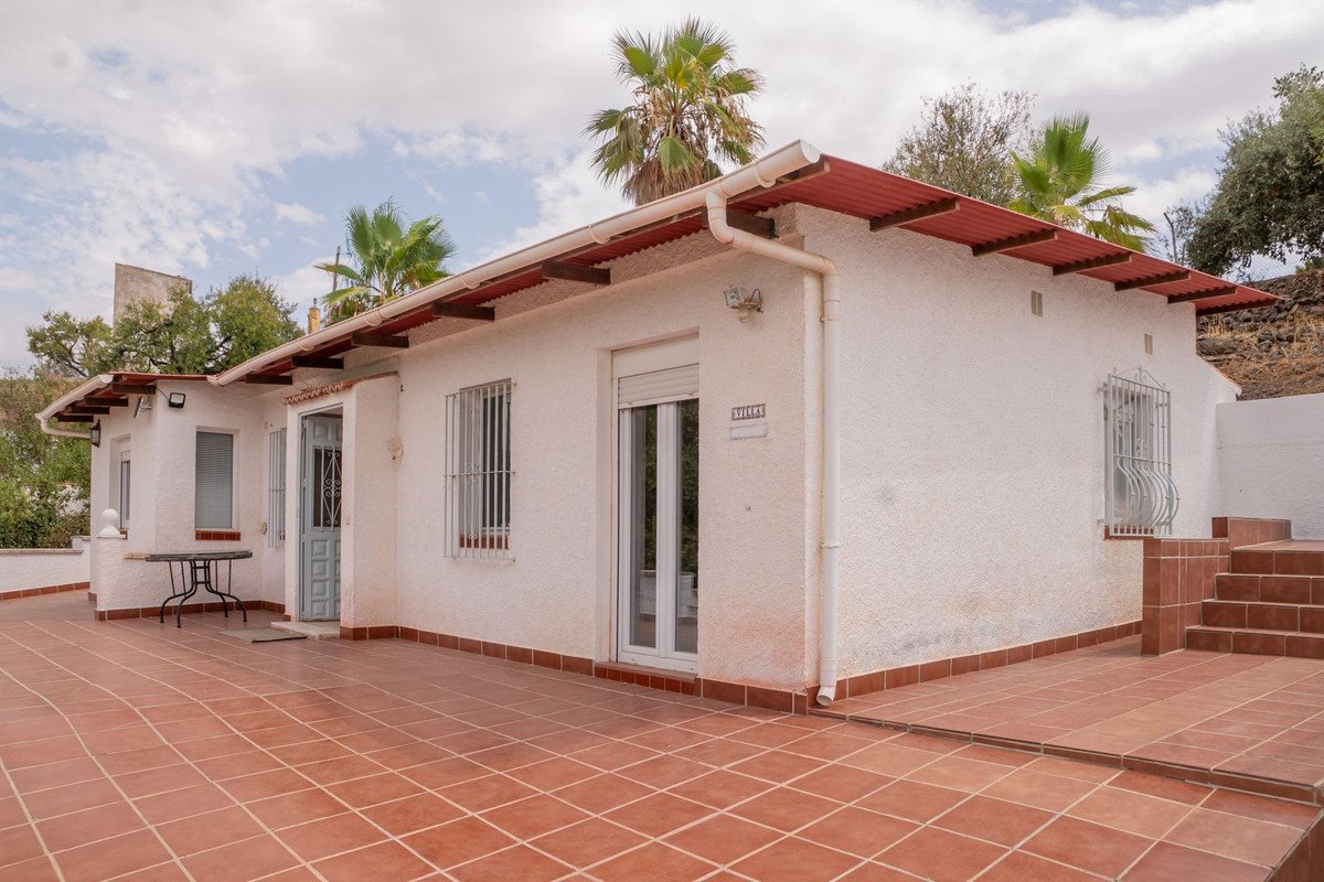 6 Bed Detached Villa in Alhaurín de la Torre