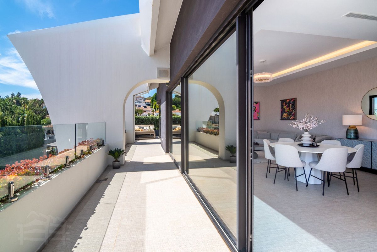 3 Bed Penthouse Duplex in Carib Playa