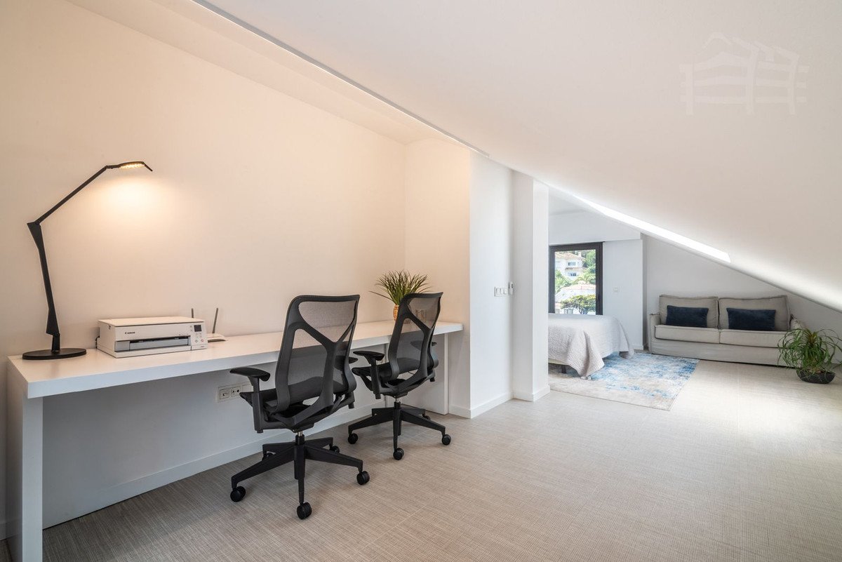 3 Bed Penthouse Duplex in Carib Playa
