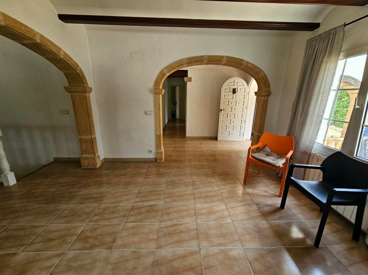 6 Bed Detached Villa in Javea
