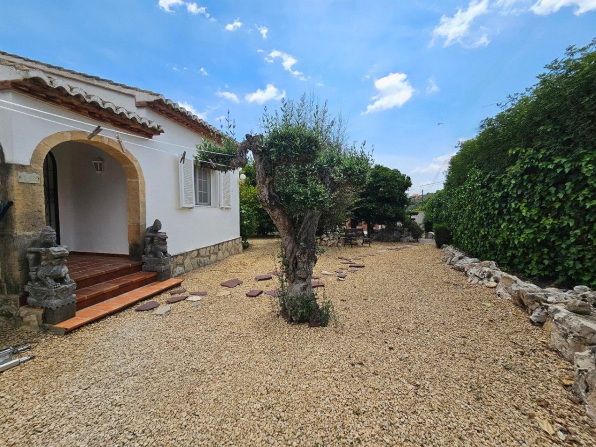 6 Bed Detached Villa in Javea