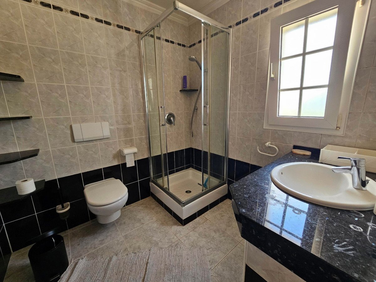 6 Bed Detached Villa in Javea