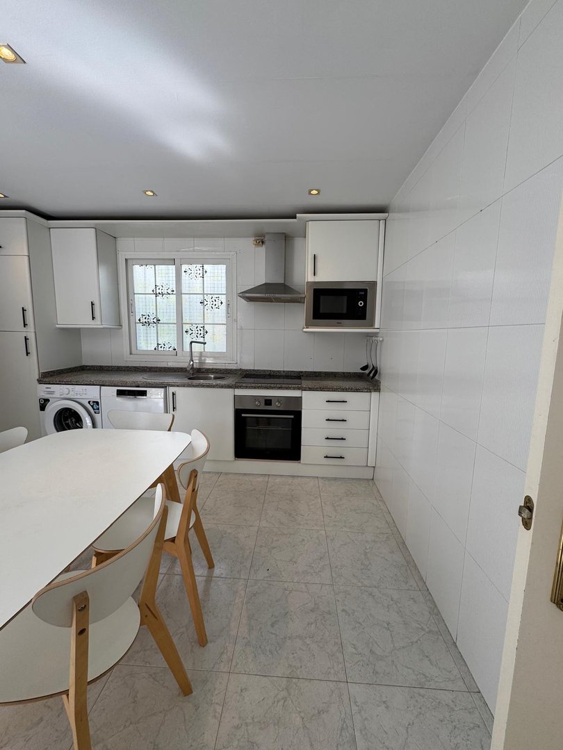 3 Bed Townhouse in The Golden Mile