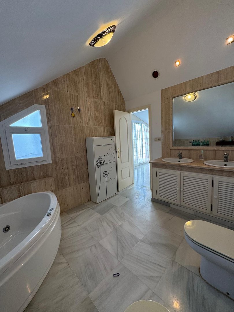 3 Bed Townhouse in The Golden Mile