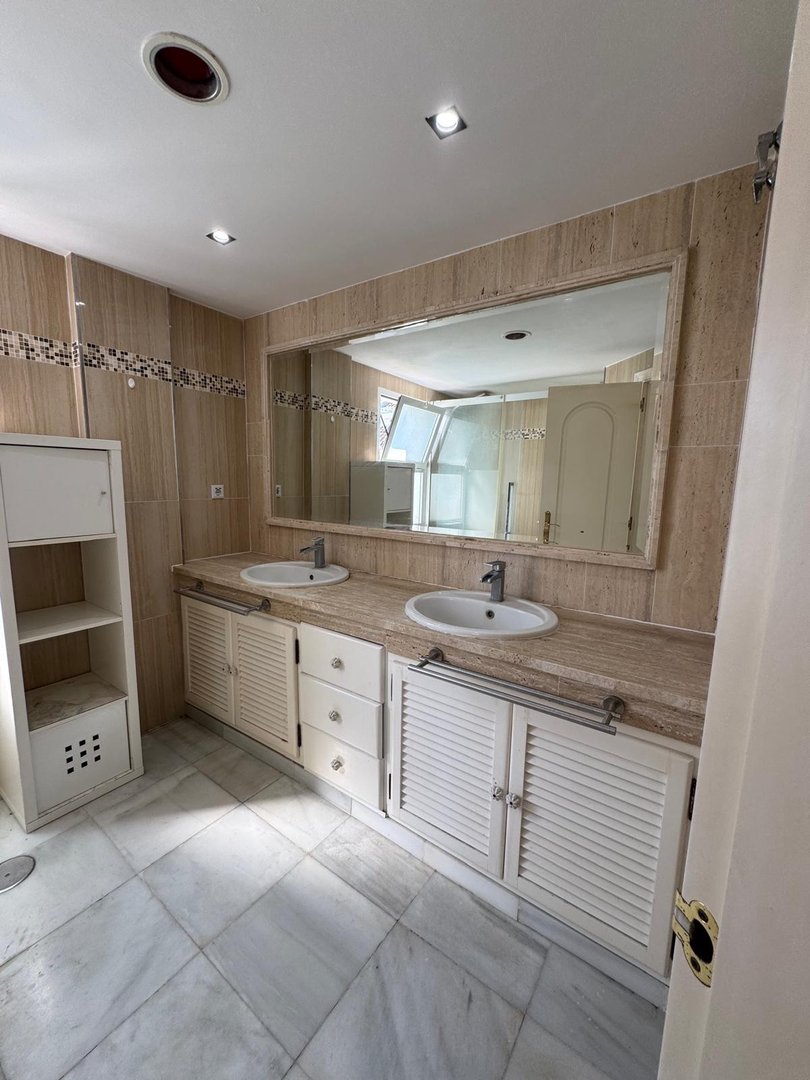 3 Bed Townhouse in The Golden Mile