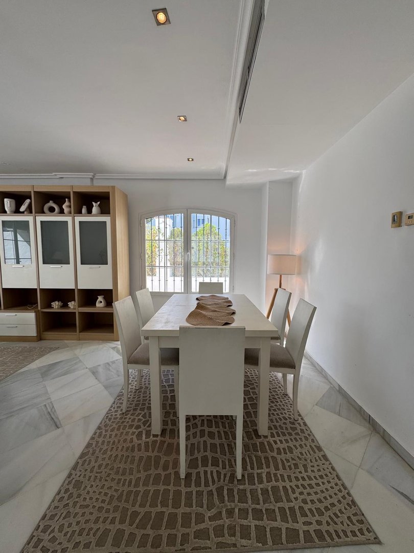 3 Bed Townhouse in The Golden Mile