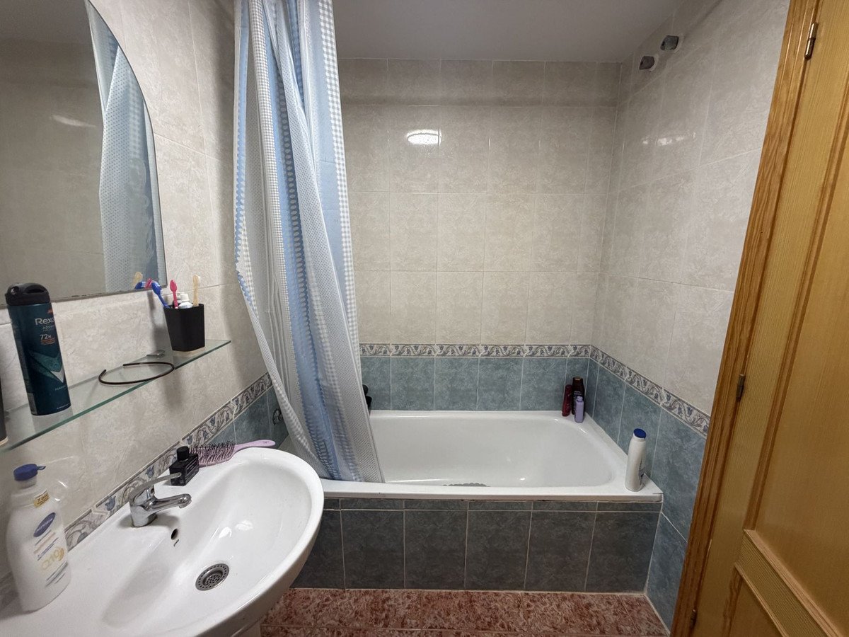 2 Bed Ground Floor Apartment in Alicante