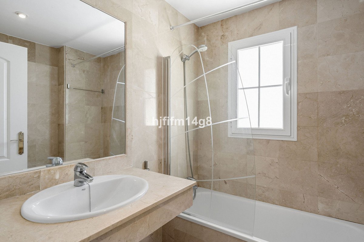 3 Bed Townhouse in Nueva Andalucía