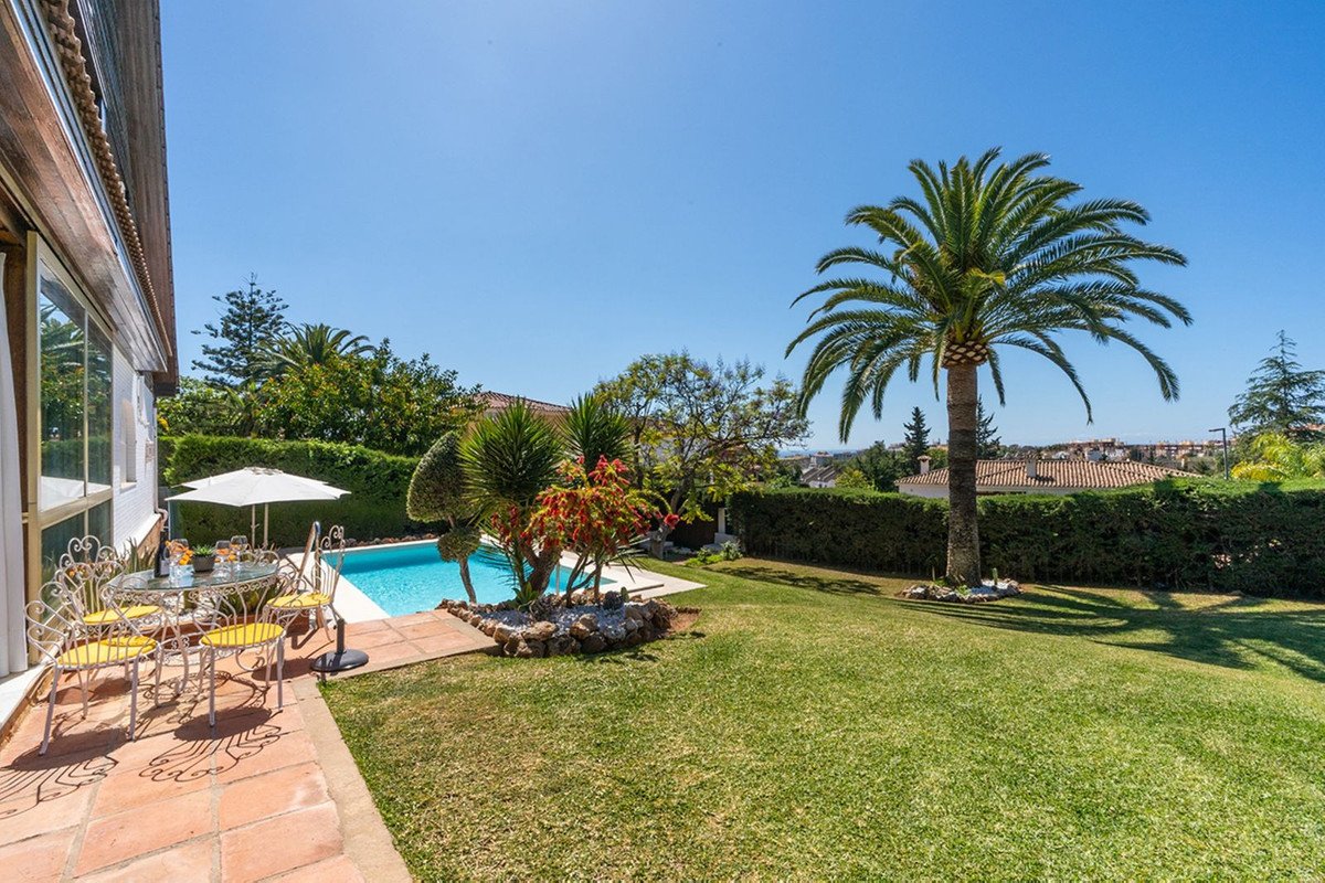 7 Bed Detached Villa in Marbella