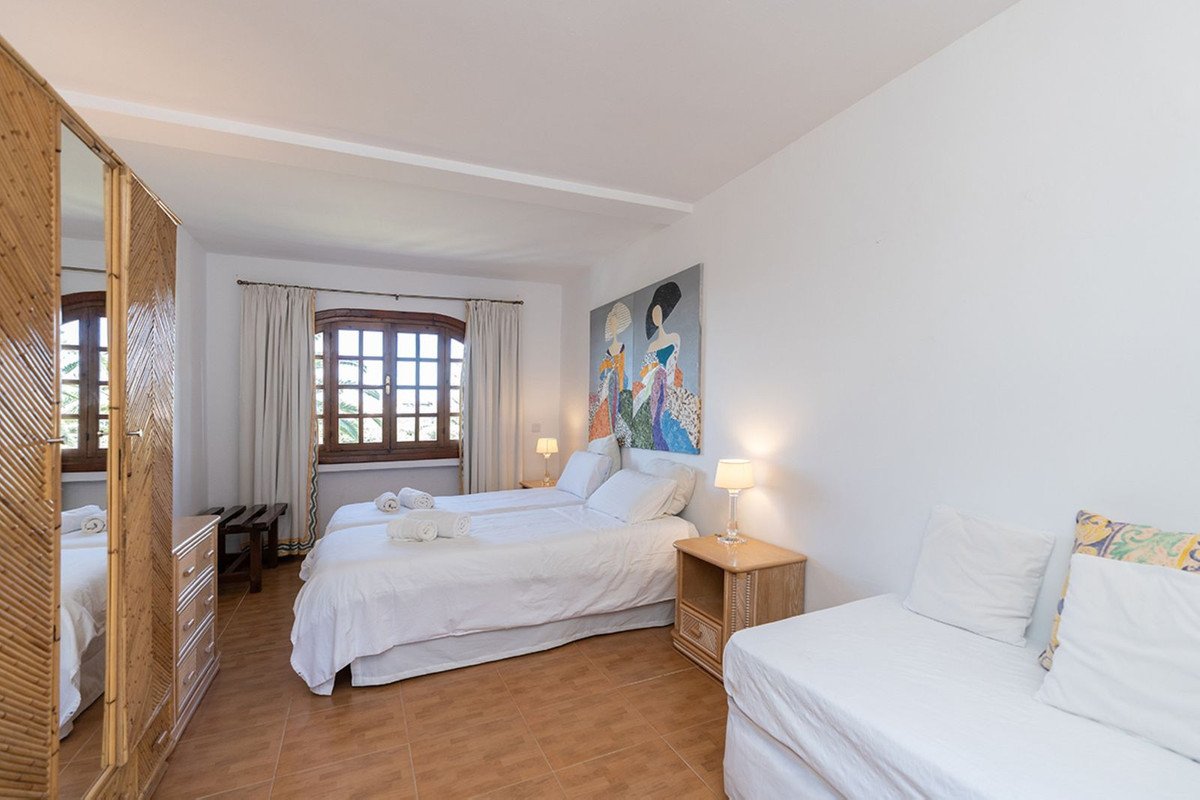 7 Bed Detached Villa in Marbella
