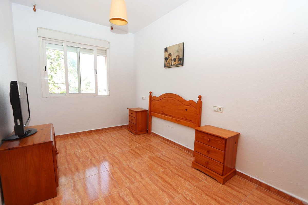 2 Bed Middle Floor Apartment in Los Alcazares