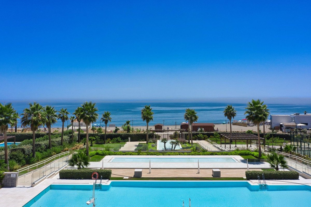3 Bed Ground Floor Apartment in Estepona