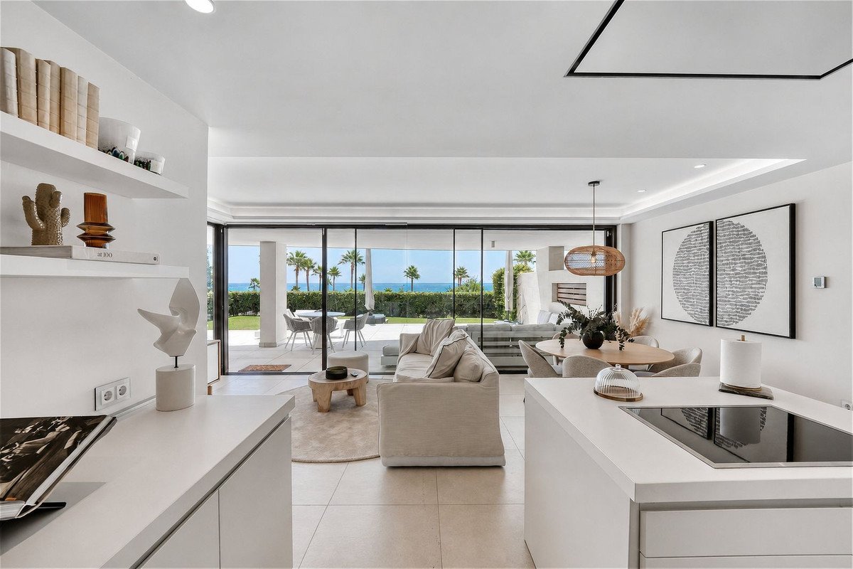 3 Bed Ground Floor Apartment in Estepona