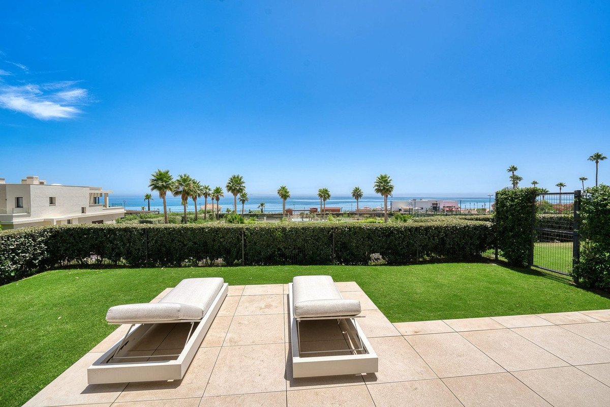 3 Bed Ground Floor Apartment in Estepona
