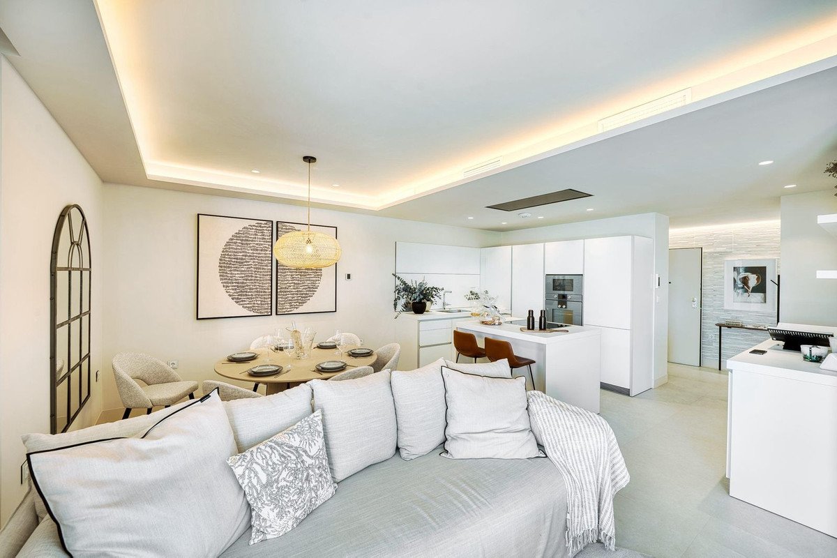 3 Bed Ground Floor Apartment in Estepona