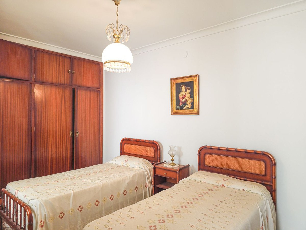 10 Bed Townhouse in Cómpeta