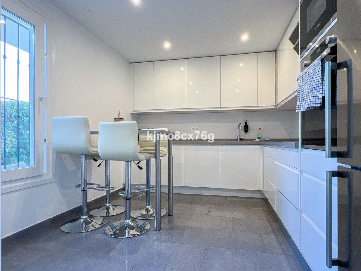 4 Bed Townhouse in Calahonda