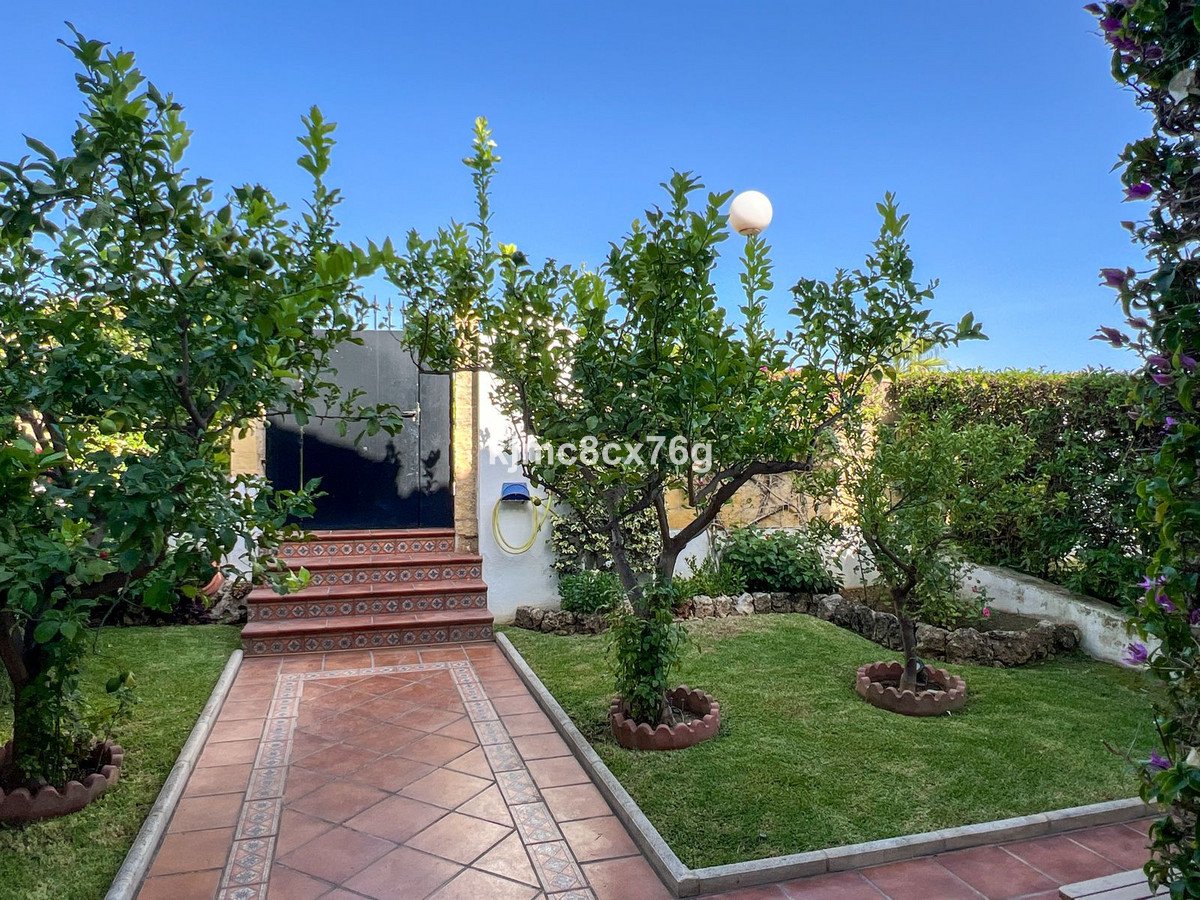 4 Bed Townhouse in Calahonda