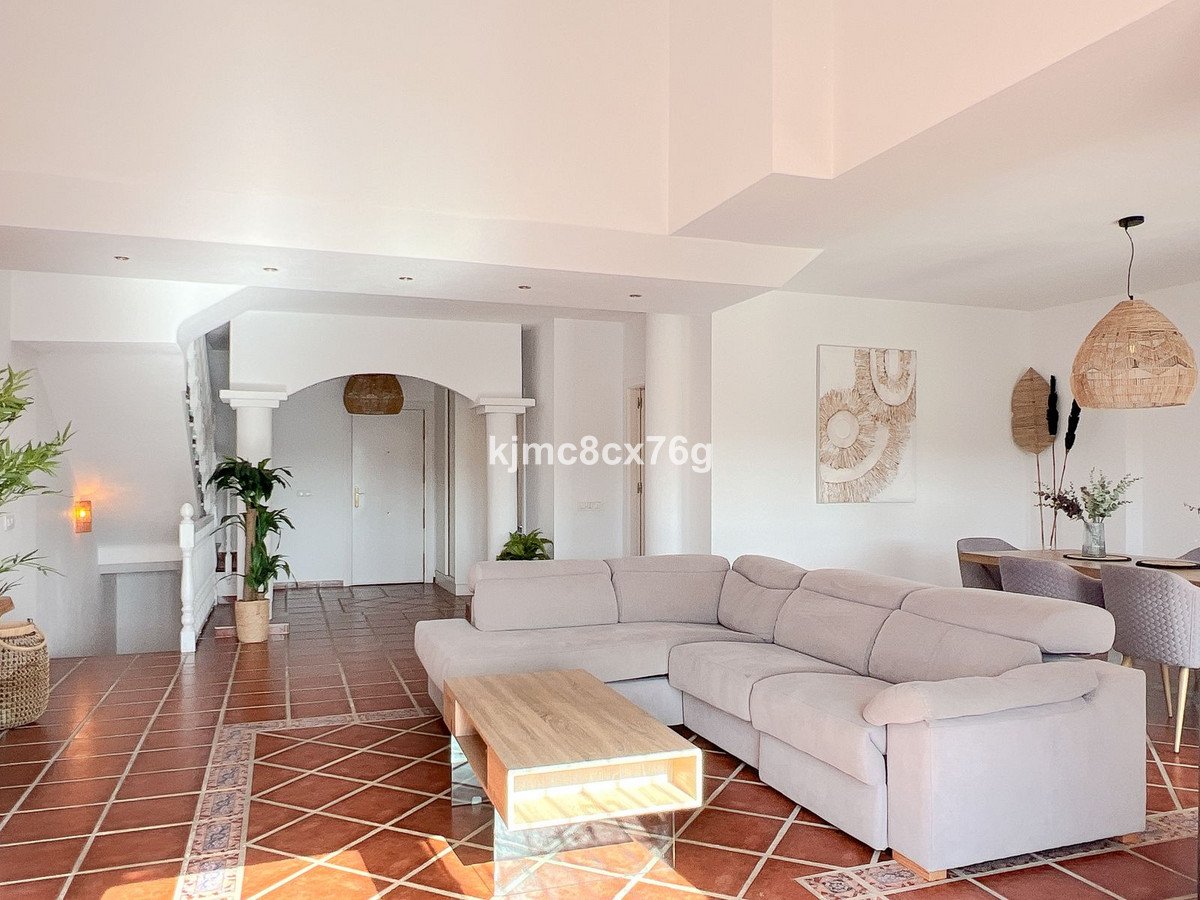 4 Bed Townhouse in Calahonda