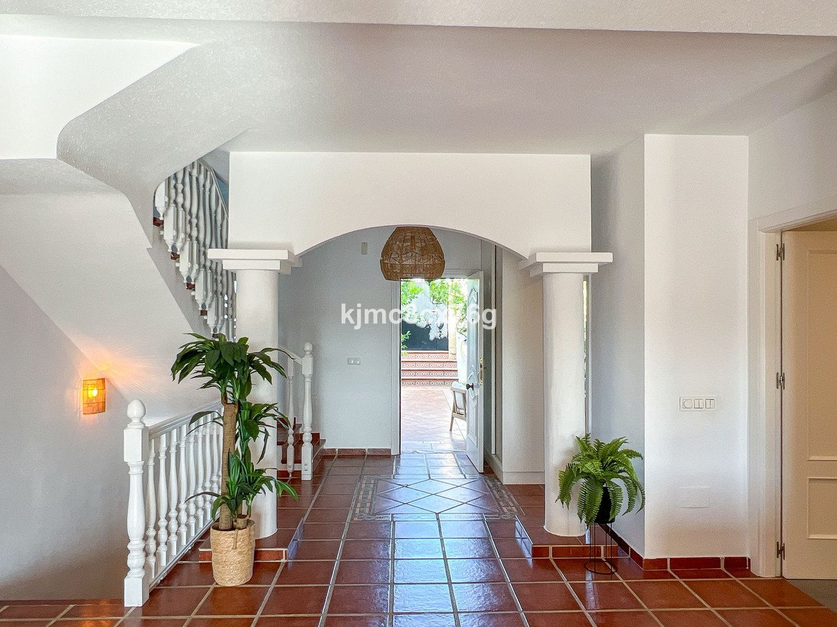4 Bed Townhouse in Calahonda