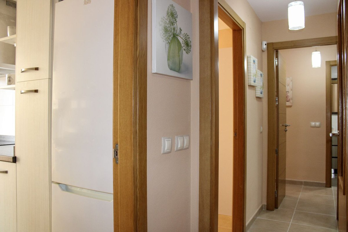 2 Bed Middle Floor Apartment in Torrox