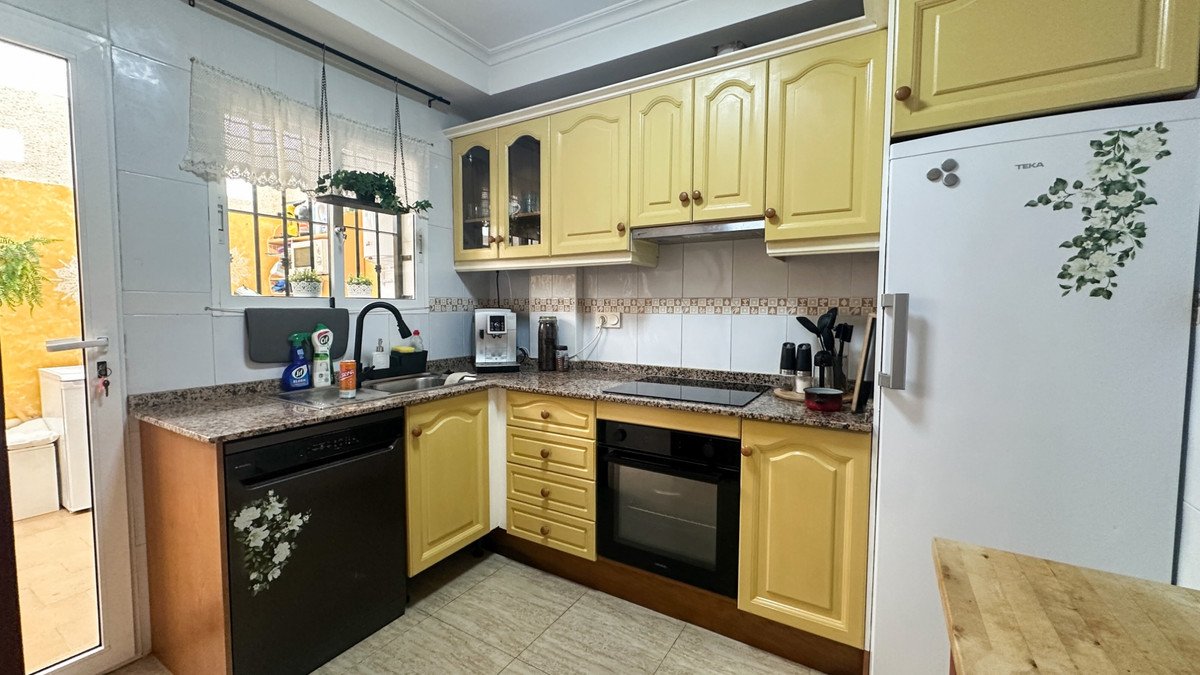 2 Bed Townhouse in Orihuela