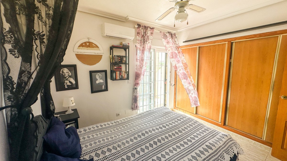 2 Bed Townhouse in Orihuela