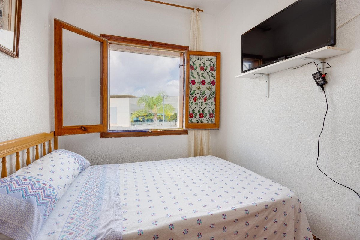 3 Bed Bungalow in Torrevieja