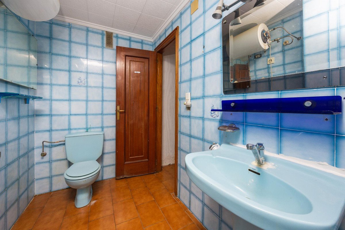 1 Bed Middle Floor Apartment in Torrevieja