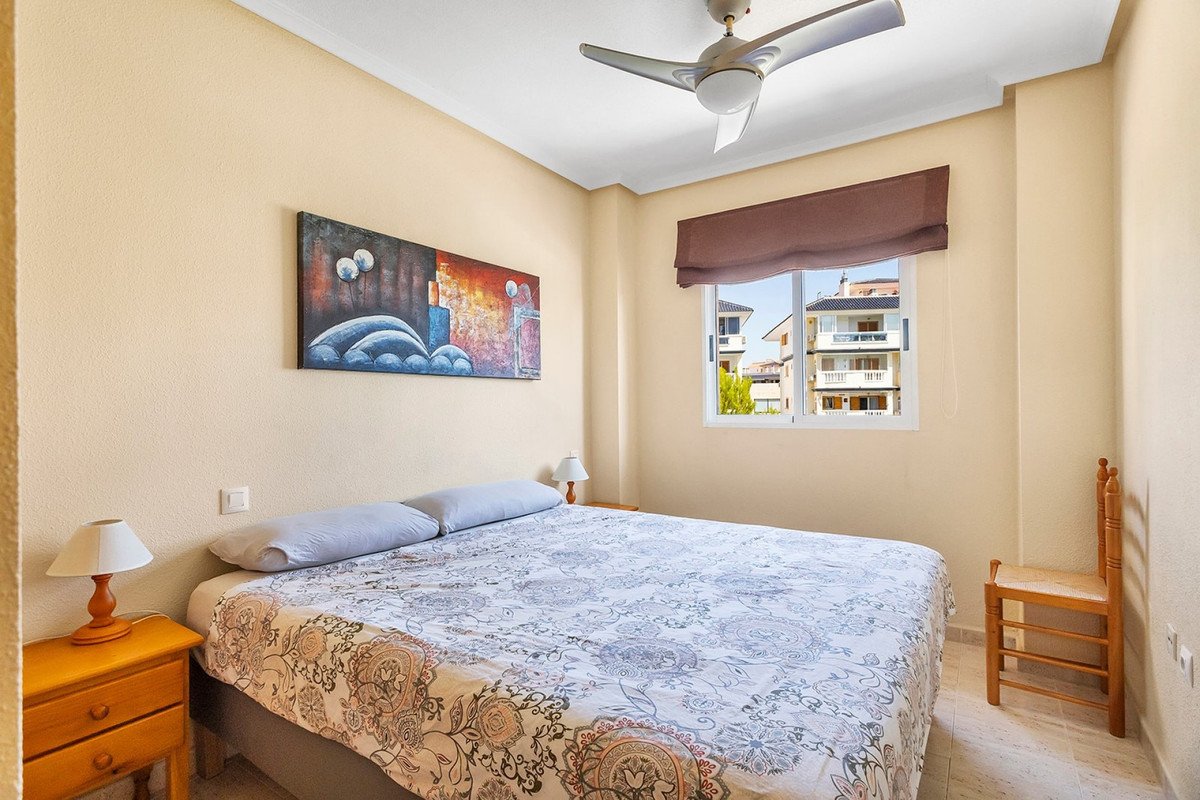 2 Bed Middle Floor Apartment in La Mata
