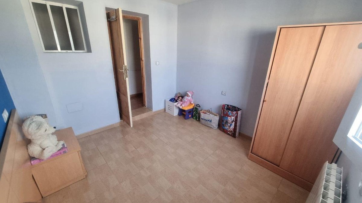 6 Bed Townhouse in Dream Hills