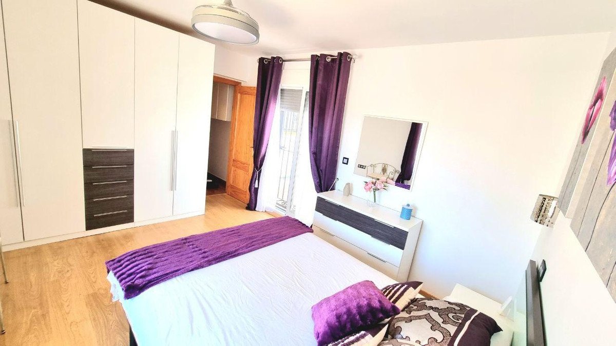 6 Bed Townhouse in Dream Hills