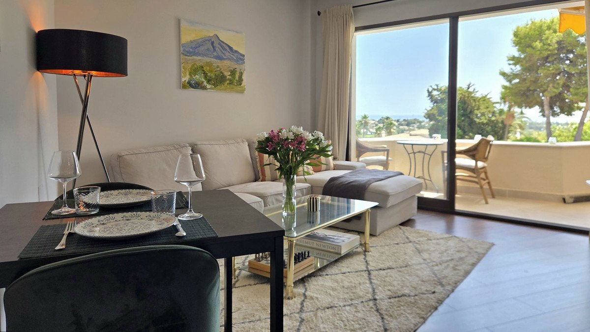 1 Bed Middle Floor Apartment in Atalaya