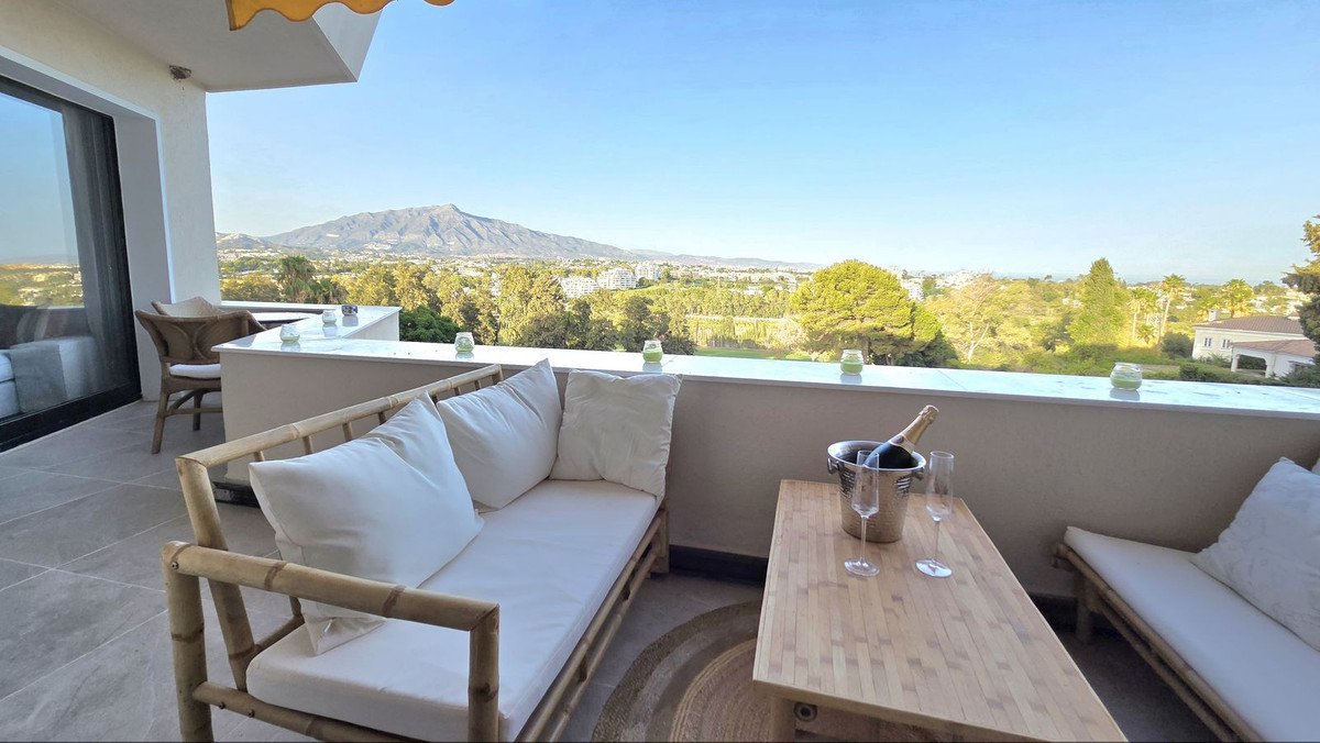 1 Bed Middle Floor Apartment in Atalaya