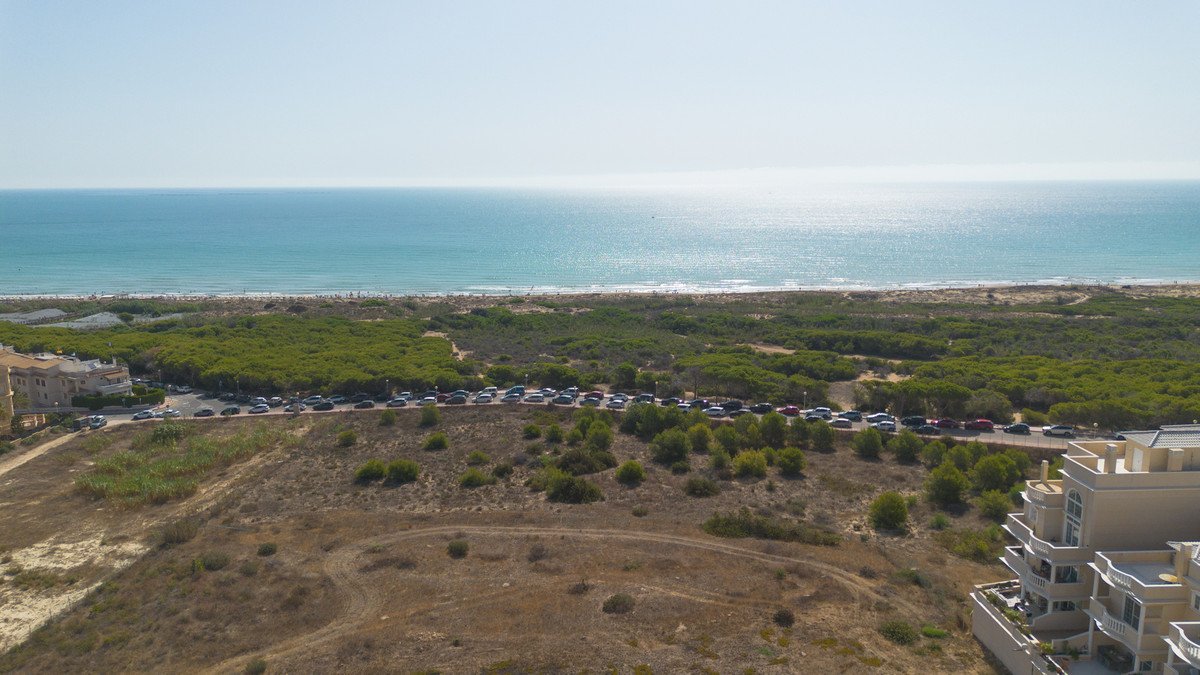 2 Bed Middle Floor Apartment in Guardamar del Segura