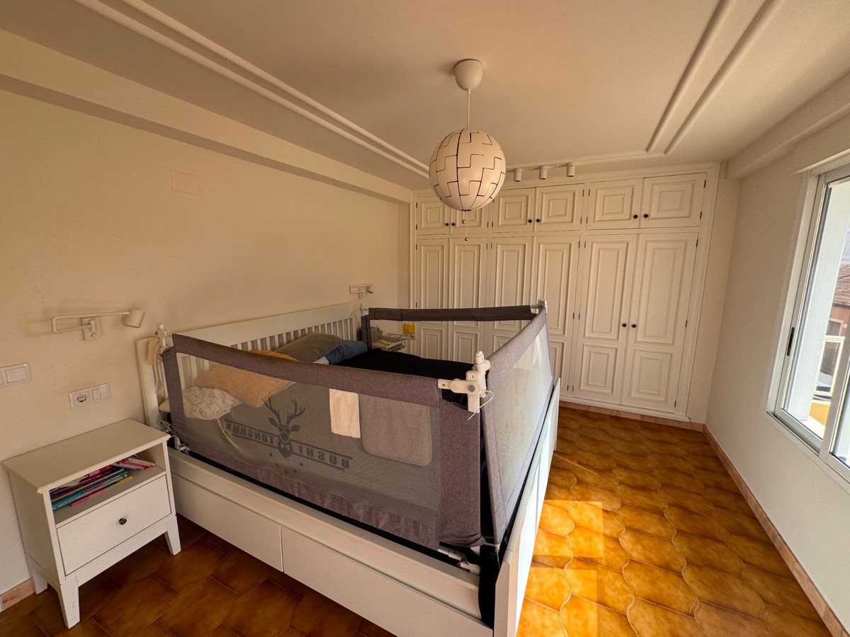 5 Bed Ground Floor Apartment in Guardamar del Segura
