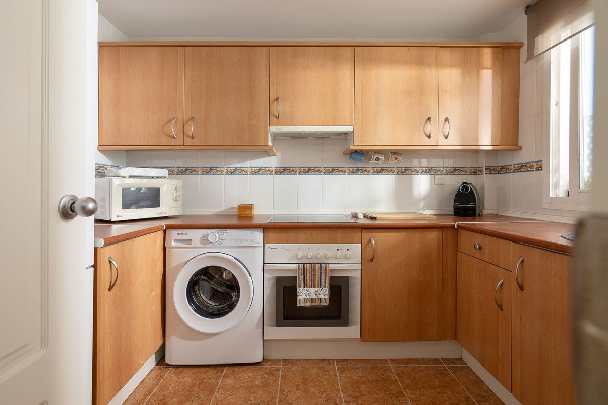 2 Bed Penthouse Duplex in El Paraiso
