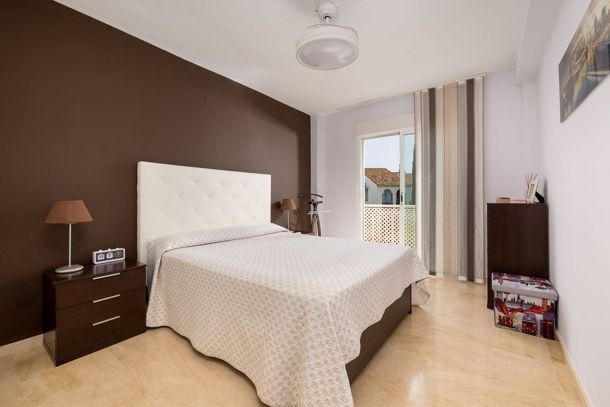 2 Bed Penthouse Duplex in El Paraiso