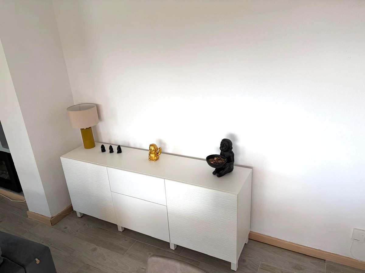 2 Bed Middle Floor Apartment in Estepona
