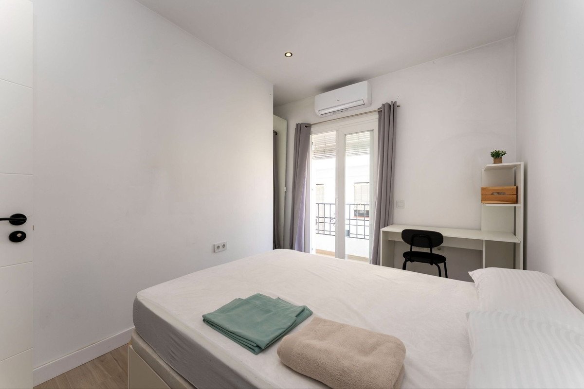 6 Bed Townhouse in Monda