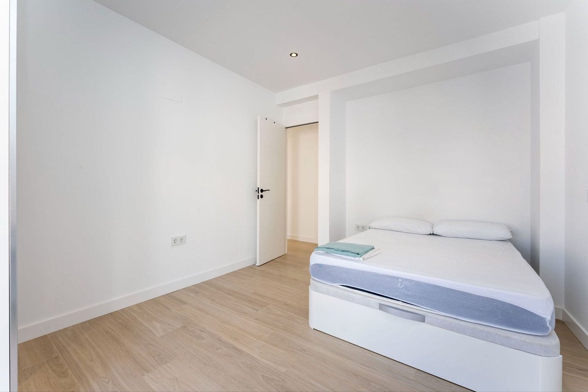 6 Bed Townhouse in Monda