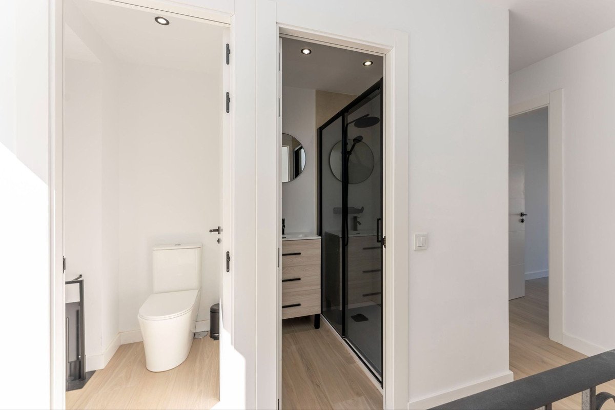 6 Bed Townhouse in Monda